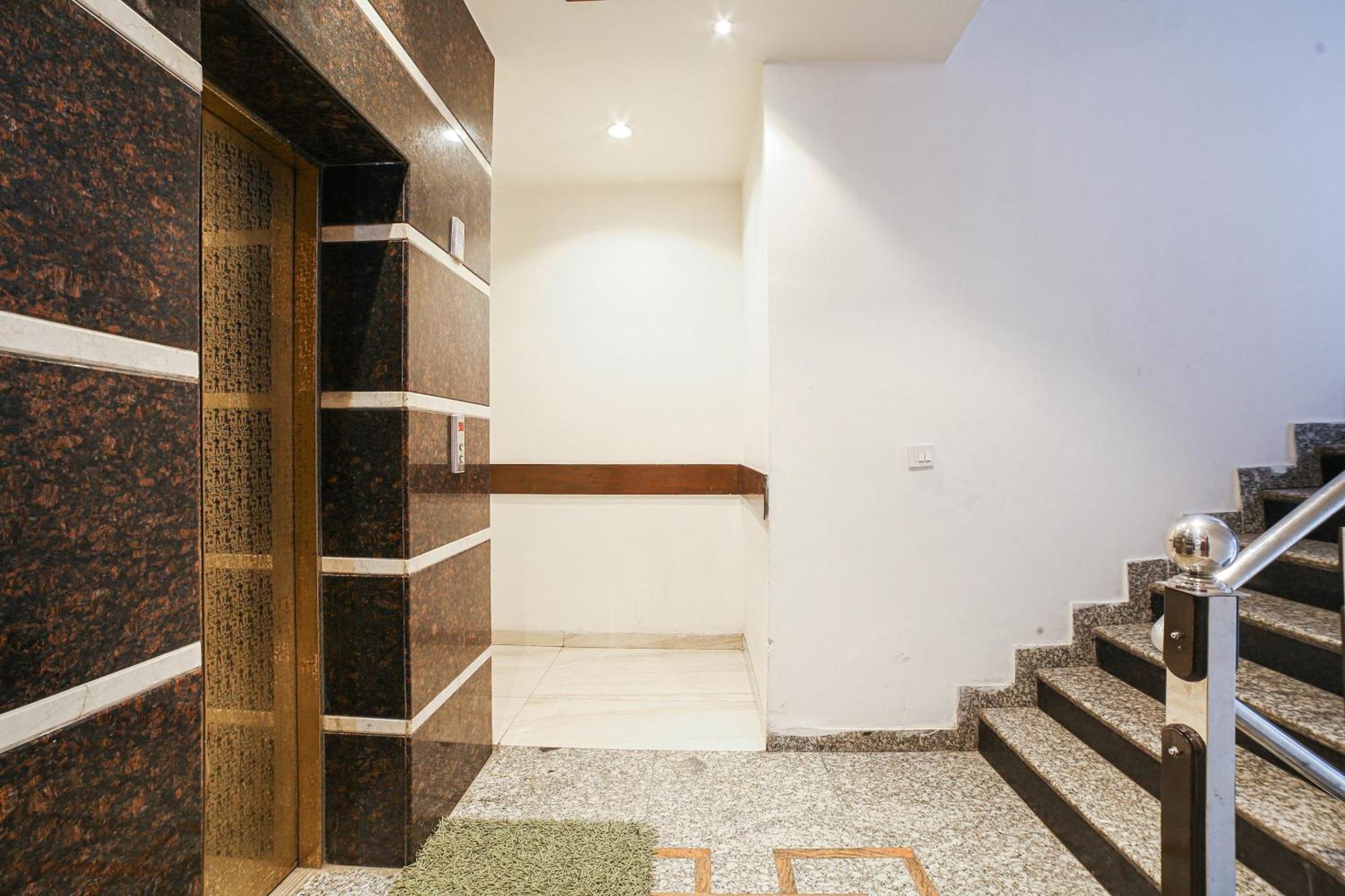 Townhouse Hollywood Heights Hotel Amritsar Eksteriør billede